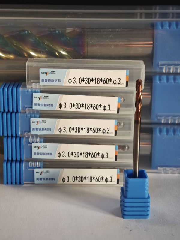 Устройство для резки карбидов с покрытием 3D/5D G-External Coolant Drill φ3.0 x 3D x 18 x 60 x φ3mm
