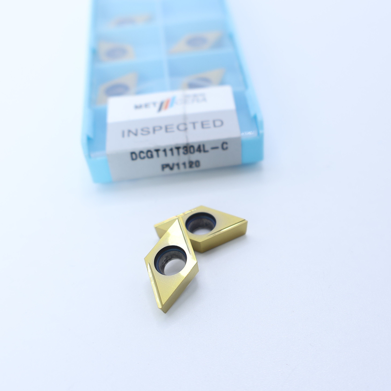 Сермет CNC Свертовые вставки DCGT07 DCGT11 C Окончание Чип Breaker Металлический материал Высокая износостойкость Преимущество