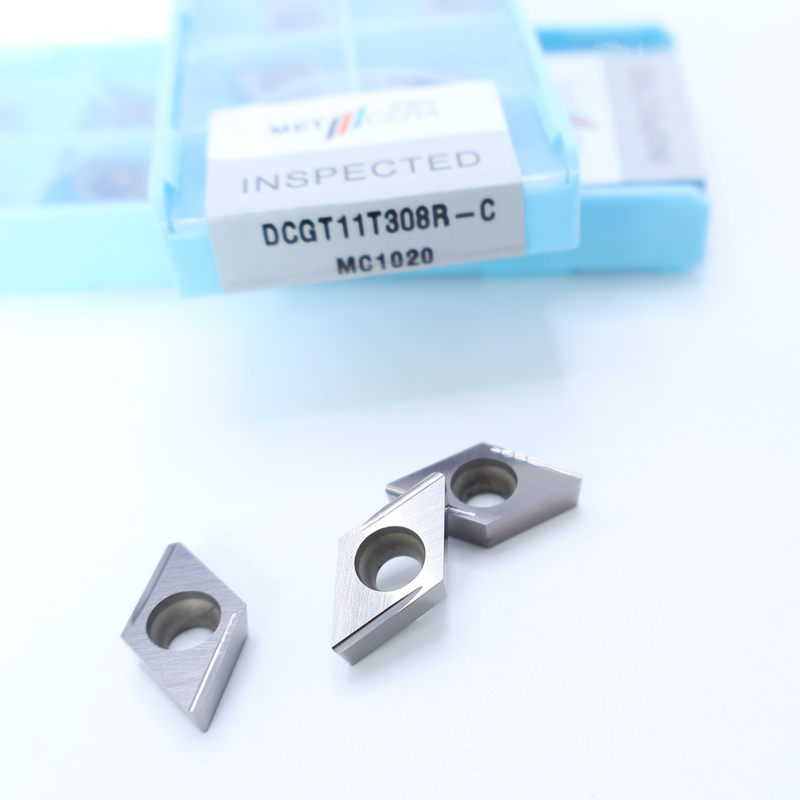 Сермет CNC Свертовые вставки DCGT07 DCGT11 C Окончание Чип Breaker Металлический материал Высокая износостойкость Преимущество